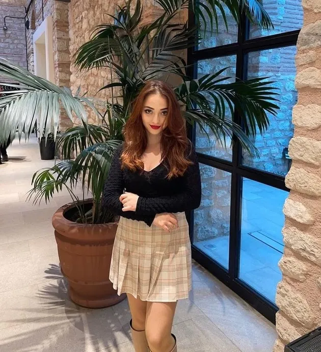 Aysegul Peserta DA Asia 6 