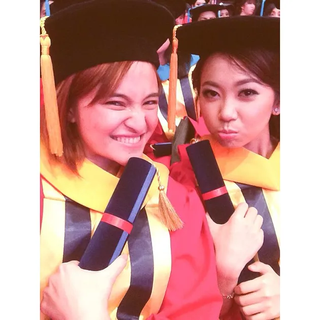 Marshanda Wisuda