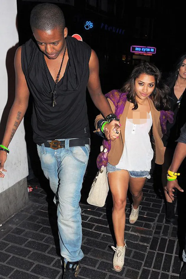 Artis Bertubuh Pendek