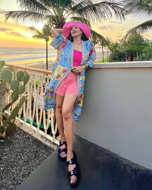 Timeless! 8 Photos of Diah Permatasari Who Looks Forever Young at the Age of Over Half a Century, Her Body Goals Make Netizens Envious