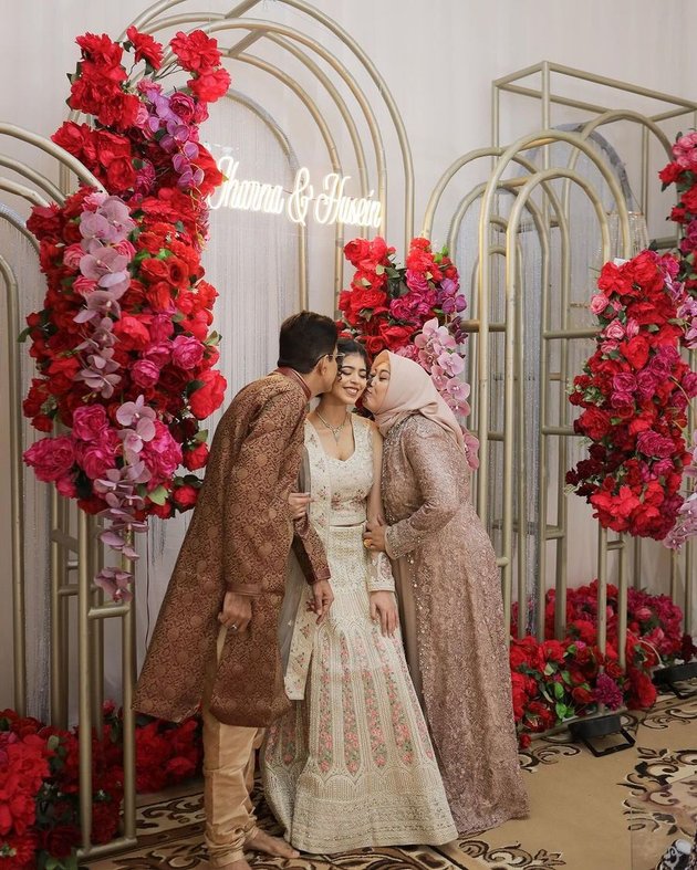 Beautiful and Dazzling, Here are 10 Photos of Jharna Bhagwani's Engagement Event that Became the Highlight - Engaged to a Foreign Guy After 3 Years of Dating
