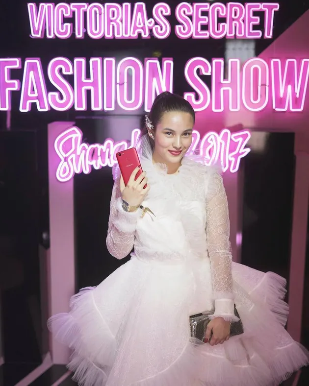 chelsea islan victoria secret