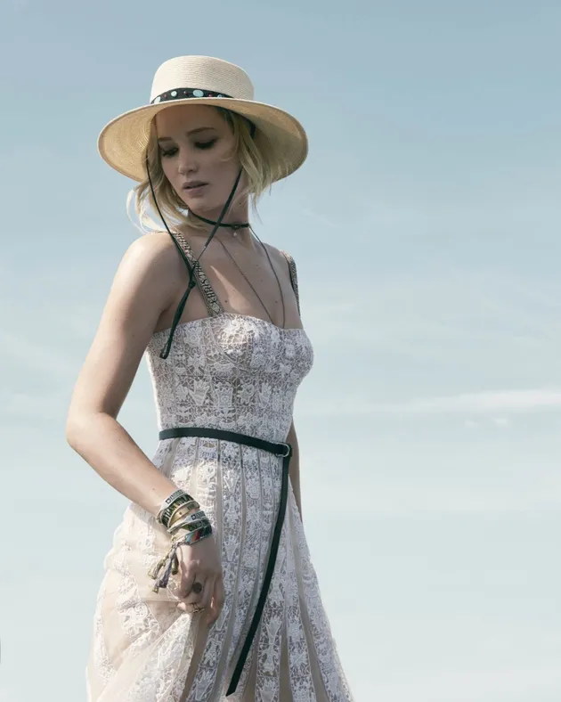 Jennifer Lawrence Dior 2017
