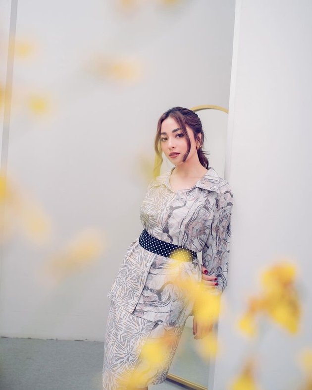 Nikita Willy Looks Beautiful in Her Latest Eid Outfit Collection Photoshoot, Mistakenly Wrote Caption Because Baby Issa Cried