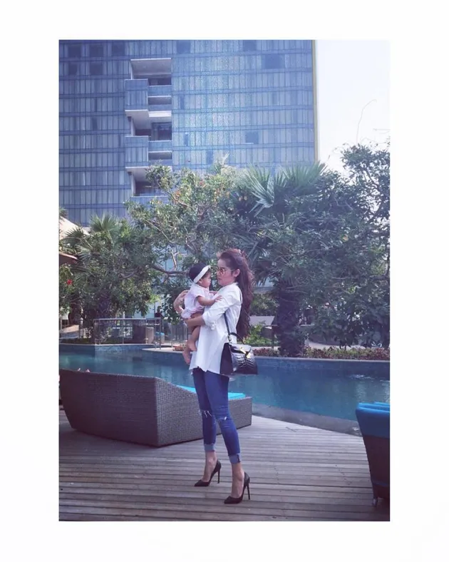 olla ramlan, Aleena Naira Hana Hutapea