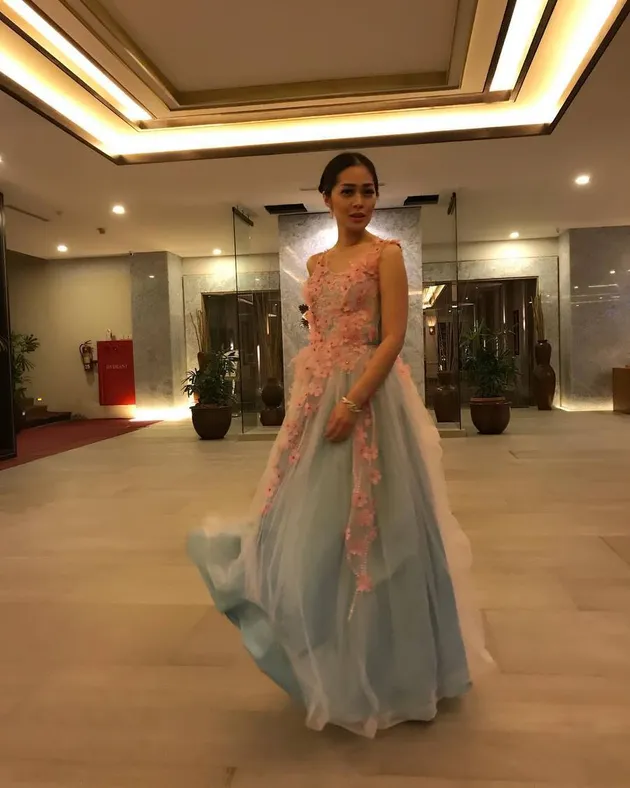 gracia indri