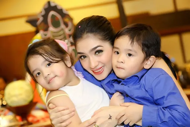Angel Karamoy Anak
