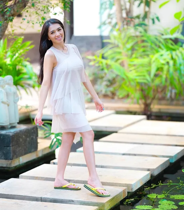Angel Karamoy Anak