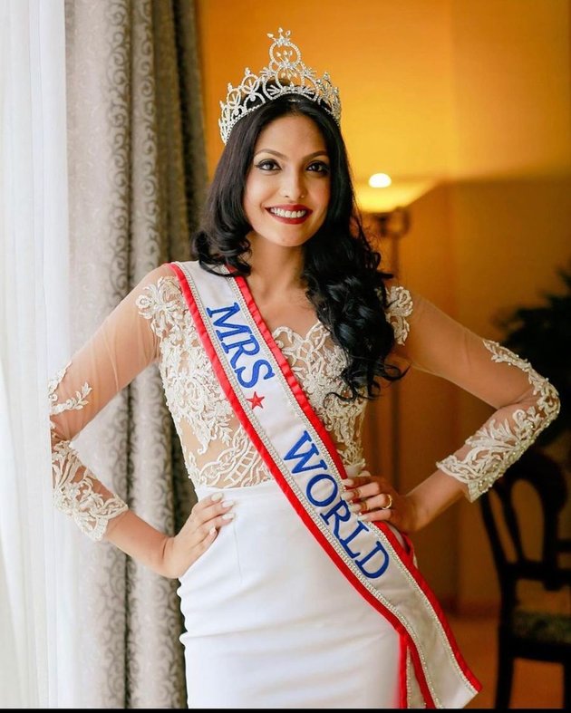 Caroline Jurie, Mrs World 2020 who Forces Mrs Sri Lanka 2020 to Remove Crown - Arrested by Police for Refusing to Apologize