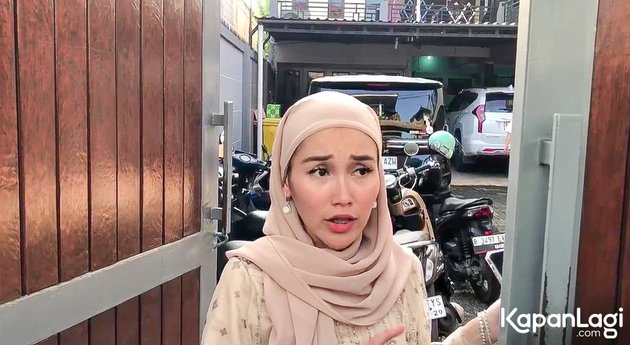 Ayu Ting Ting's Story on Eid Moment: Almost Late for Eid Prayer, Mentioned that Bilqis has Fasted Full