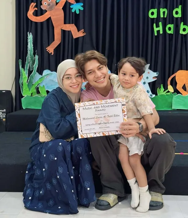 Rizky Billar dan Lesti Kejora di Acara Sekolah Abang L