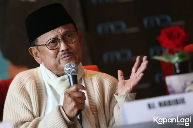 BJ Habibie nonton My Stupid Boss