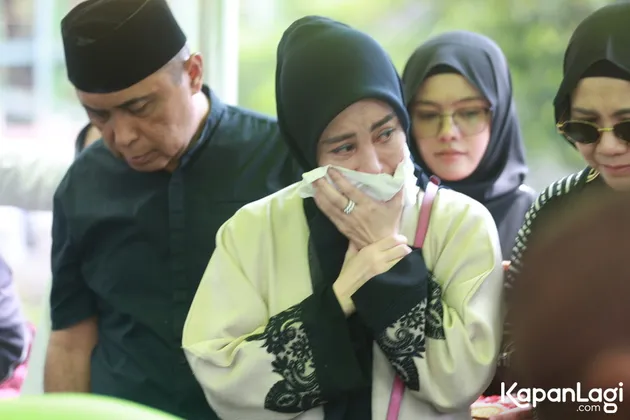 Cici Paramida dan Siti KDI