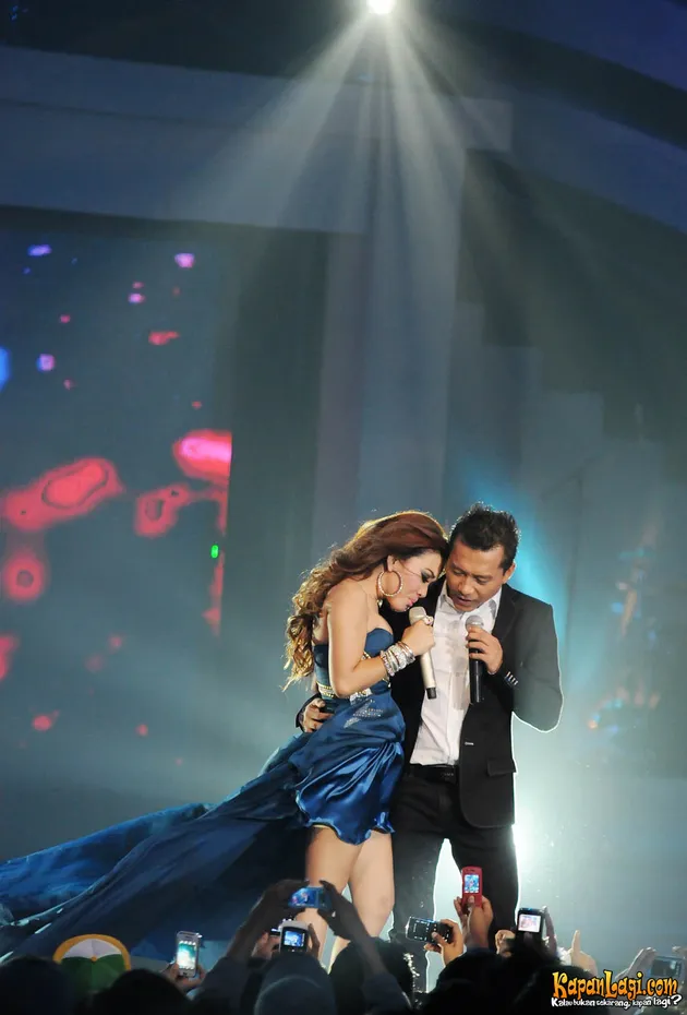 Syahrini - Anang Hermansyah