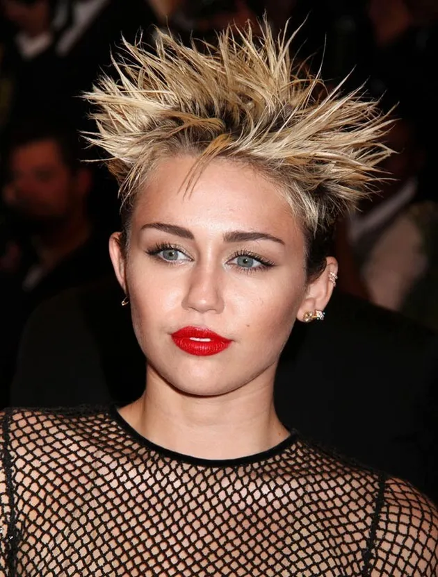 Rambut Jelek Artis