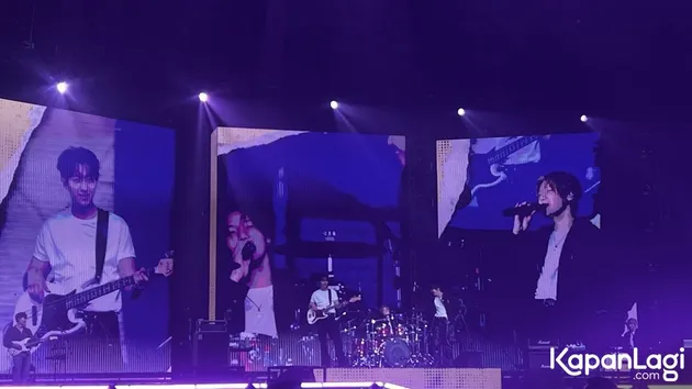 CNBLUE menyanyikan lagu lama, bikin nostalgia