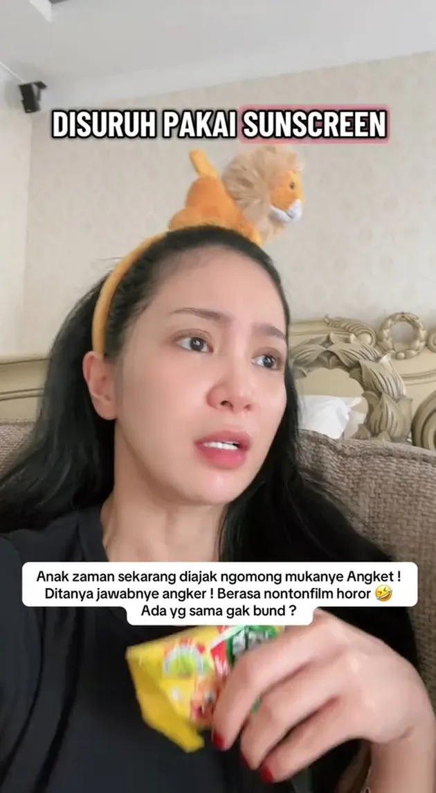 Bunga Zainal curhat soal anaknya