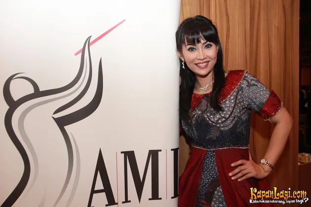 Ratna Listy