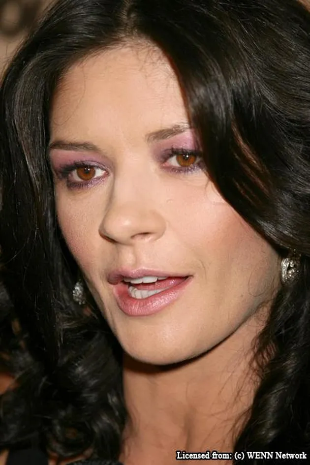 Catherine Zeta Jones Appearance
