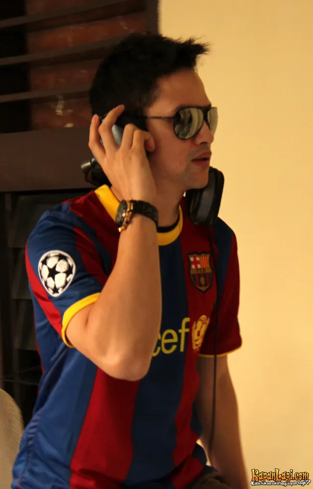 Cella / Lucky Perdana / Sonny Prakoso