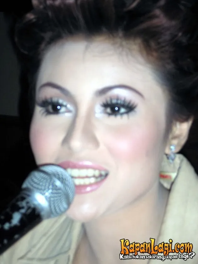 chintya sari