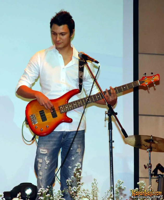 christian sugiono