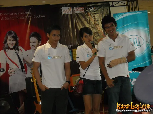 cinta laura