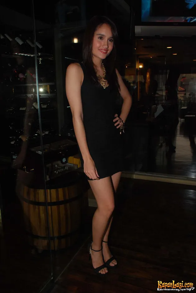 Cinta Laura