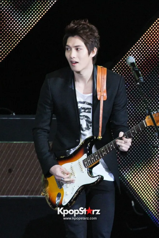 CN Blue
