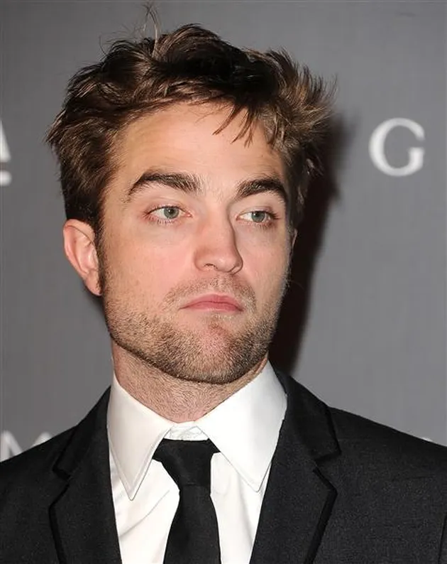 Robert Pattinson