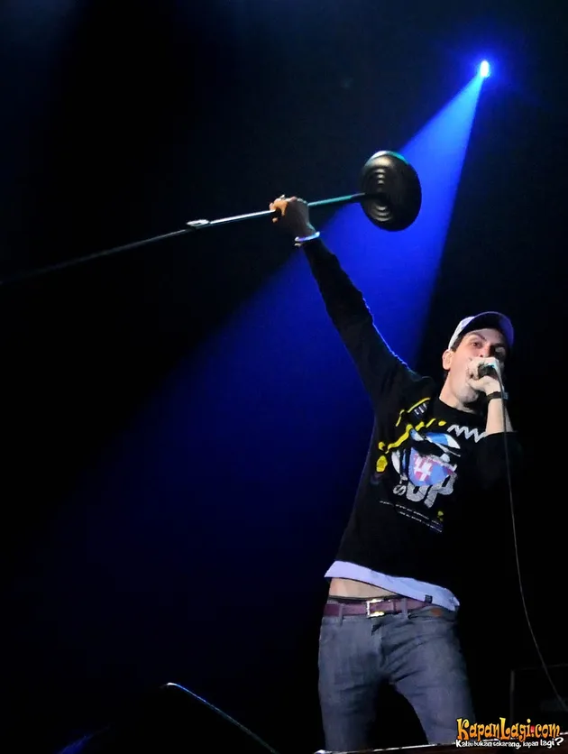 Cobra Starship