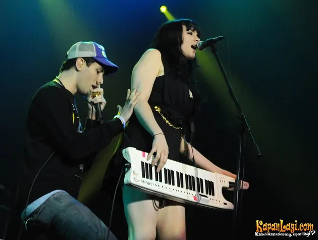 Cobra Starship