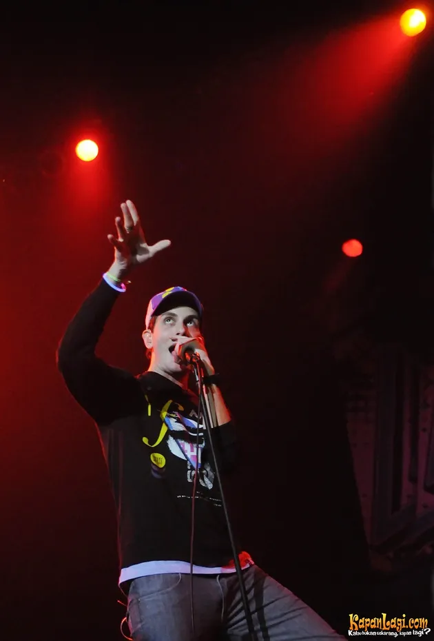 Cobra Starship
