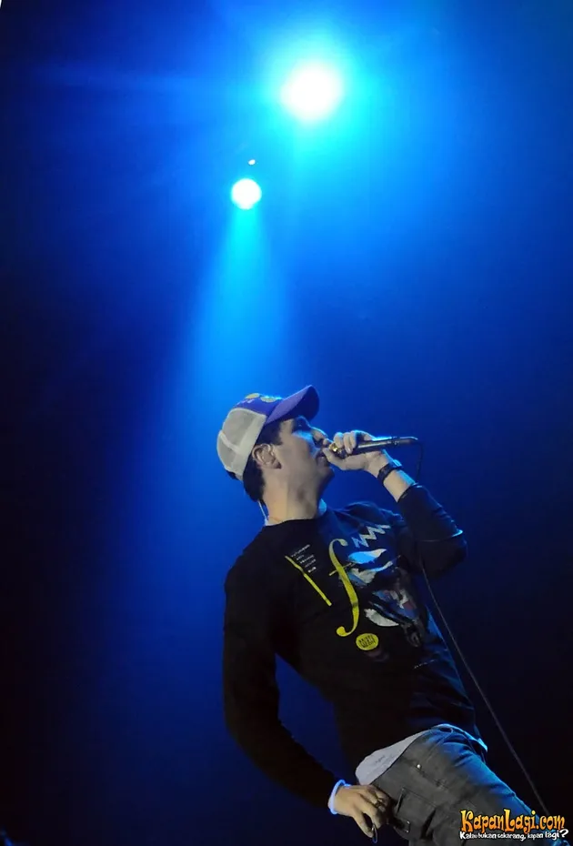 Cobra Starship