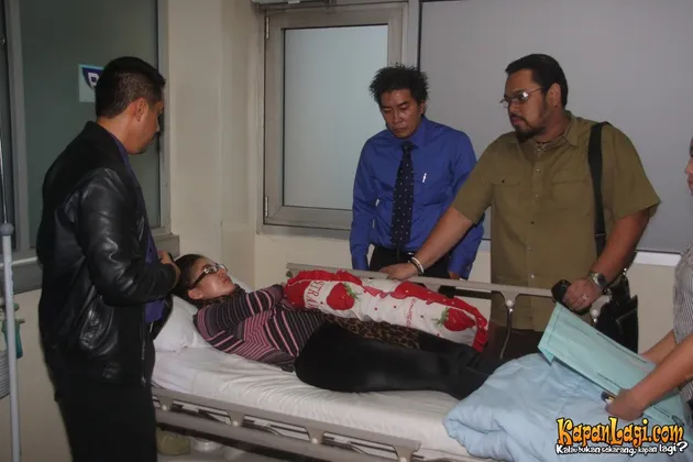 CYNTHIARA ALONA DI RUMAH SAKIT PUSAT PERTAMINA JAKARTA 
