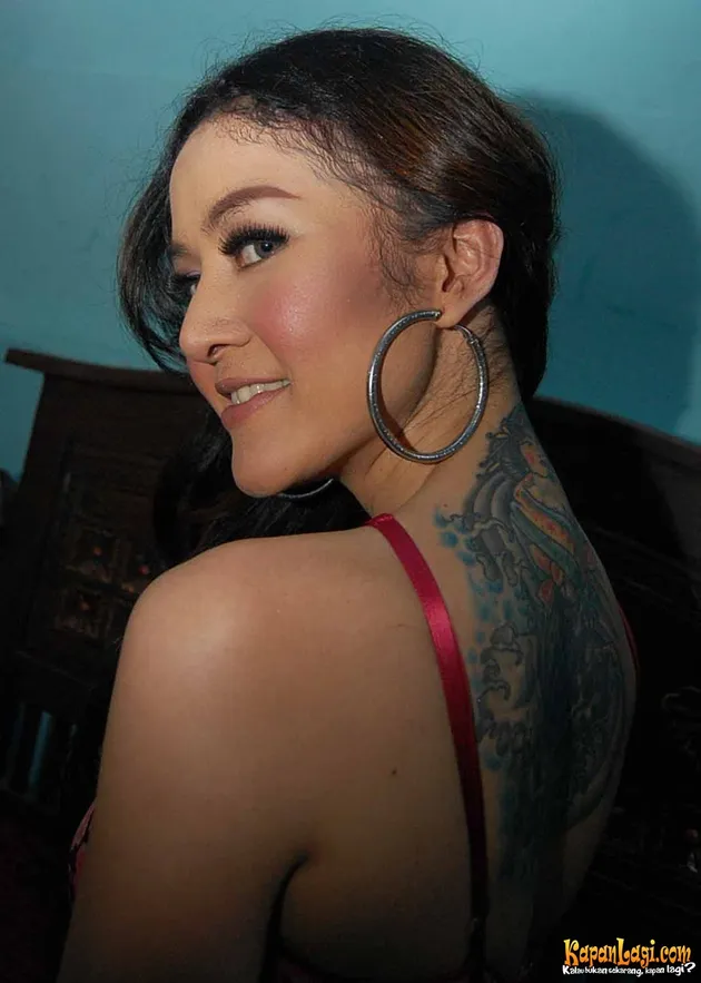 Cynthiara Alona