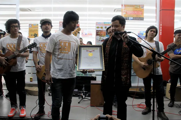 d Masiv Pecahkan Rekor