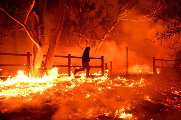 Kebakaran di California