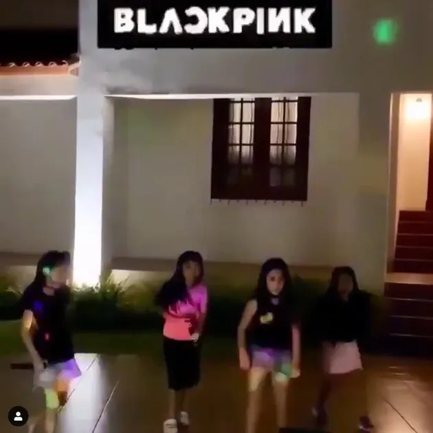 Mikhayla anak Nia Ramadhani