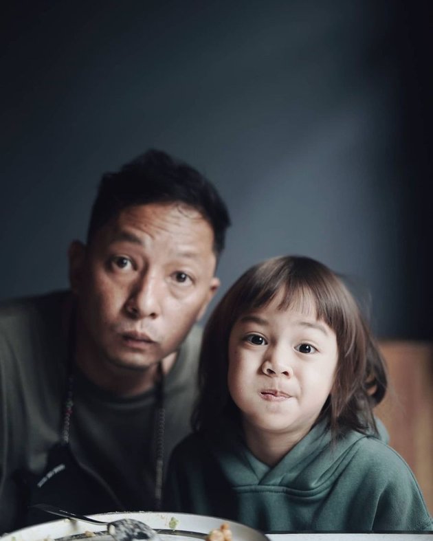 Get Special Birthday Gift from Child, Here are 10 Warm Portraits of Ringgo Agus and Bjorka - Often Upload Funny Photos