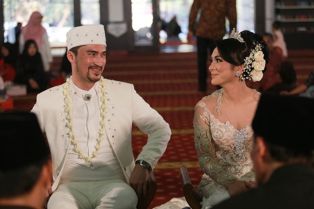From Syahrini to Acha Septriasa, Here are a Series of Unique and Funny Moments at Celebrity Weddings