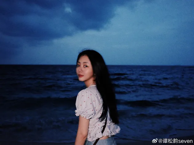 Tan Songyun: Aktris Berbakat dengan Penampilan Imut