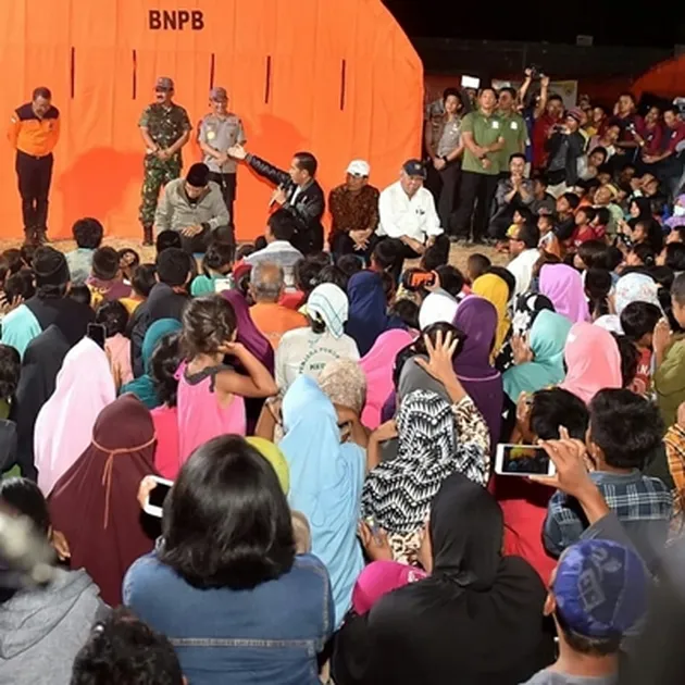 lombok, gempa lombok, bencana gempa lombok, jokowi ke lombok