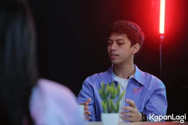 El Putra Sarira Nonton AADC