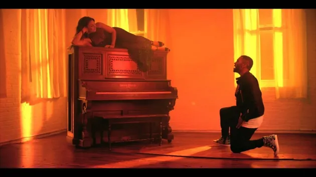 Hal Gila Yang Dilakukan Seleb