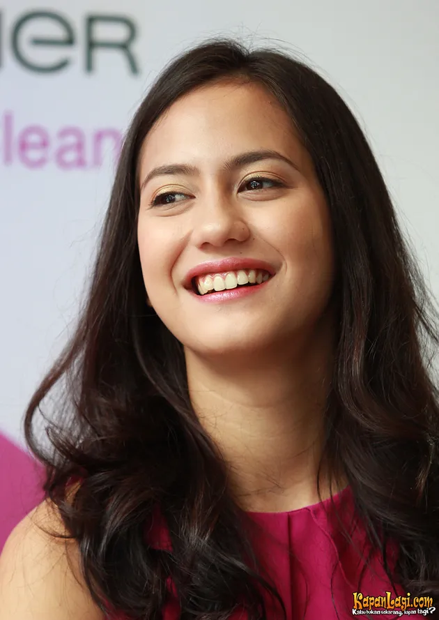 Pevita Pearce