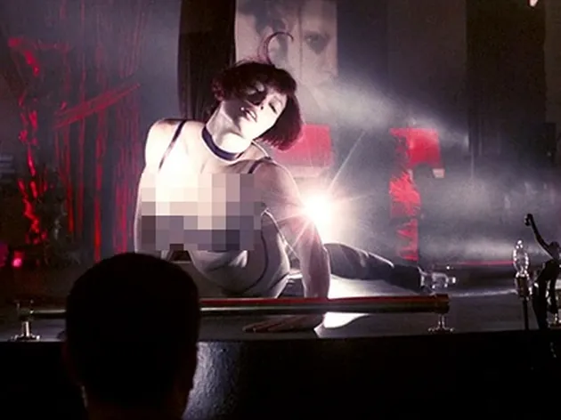 Artis yang pernah jadi penari hot