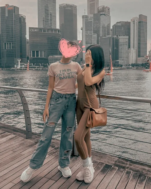 Denada &amp; Aisha Aurum di Singapura