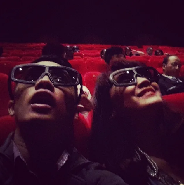 Dennis Adishwara dan pacar