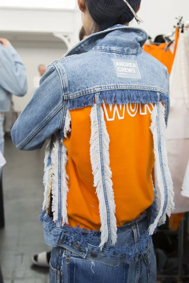 Fashion Clothing Yang Aneh